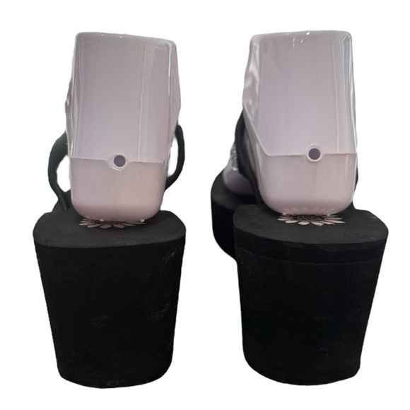 Yellow Box Y2K Platform Jeweled Summer Party Sandals Leather Upper Women's 10 - Picture 7 of 9